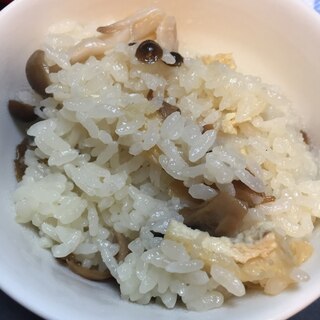 きのこの炊き込みごはん